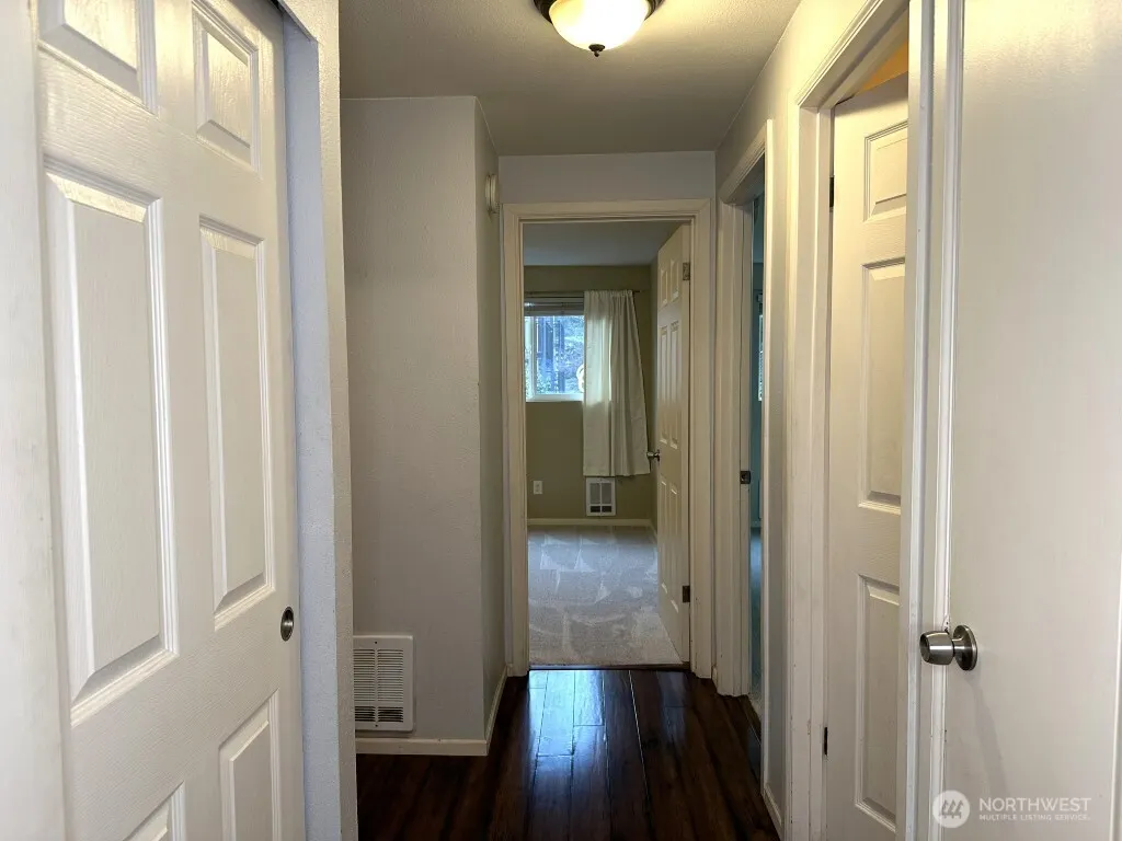 220 SW Clark Street #B101, Issaquah, WA 98027