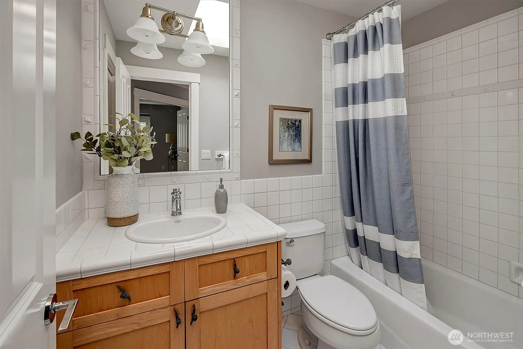 5214 243rd Place NE, Redmond, WA 98053-8457