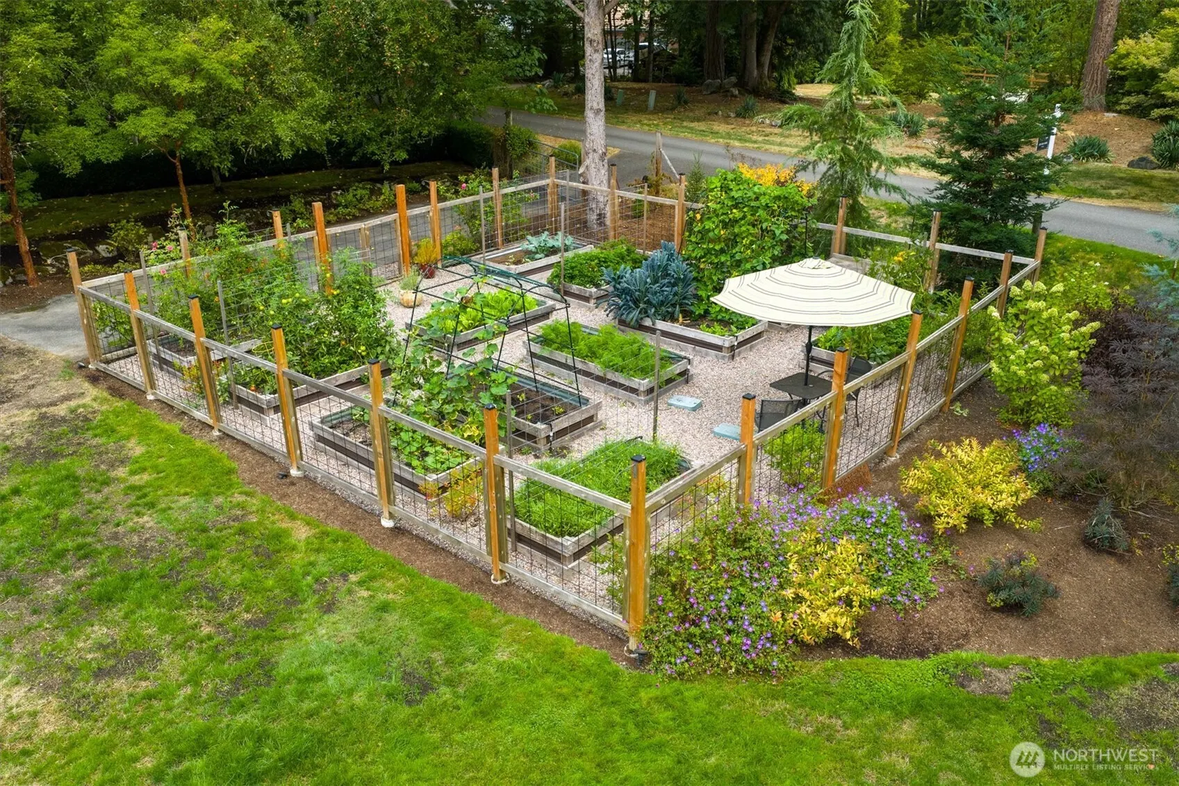 5214 243rd Place NE, Redmond, WA 98053-8457