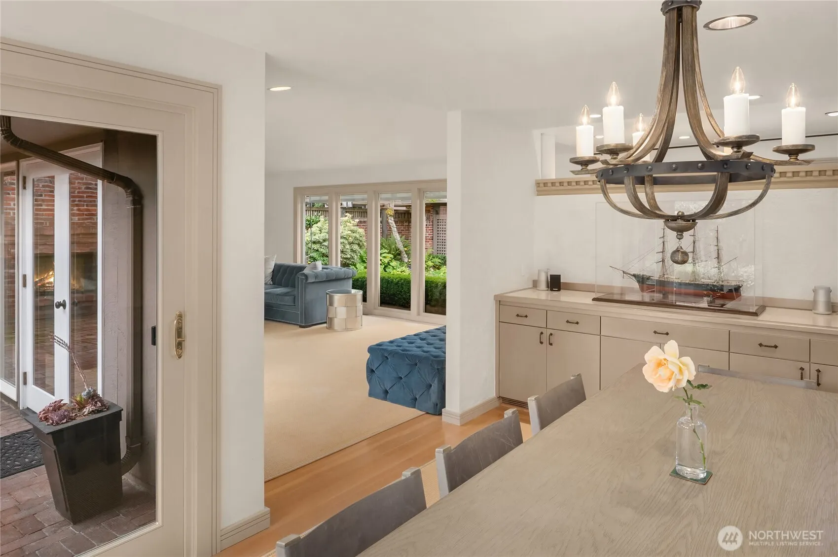 2124 Broadmoor Drive E, Seattle, WA 98112