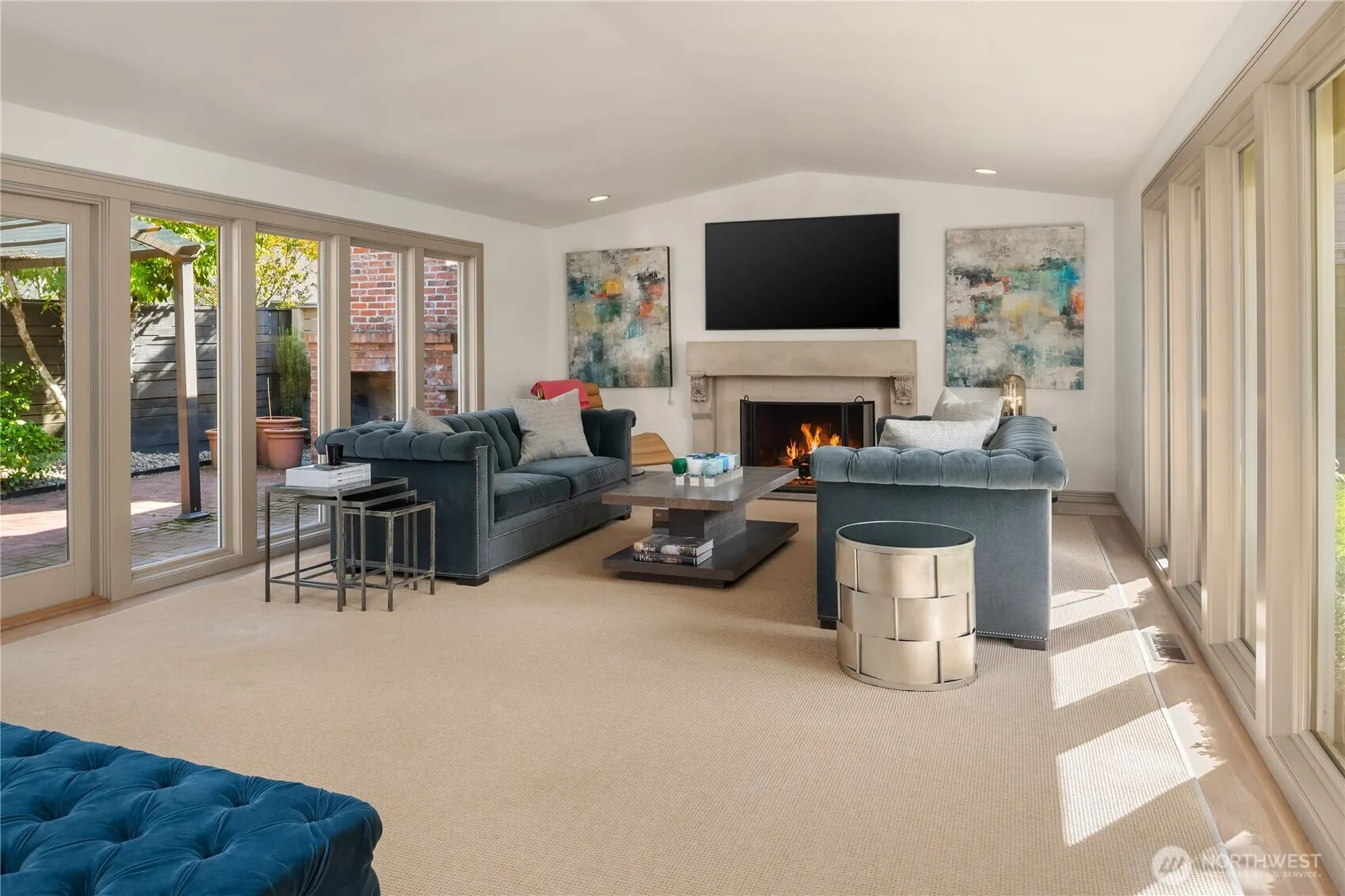 2124 Broadmoor Drive E, Seattle, WA 98112