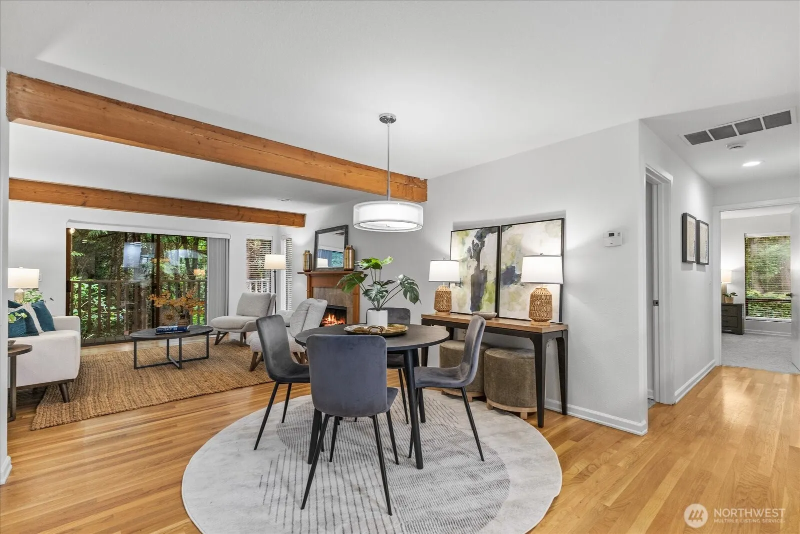 3921 108th Avenue NE #A101, Bellevue, WA 98004