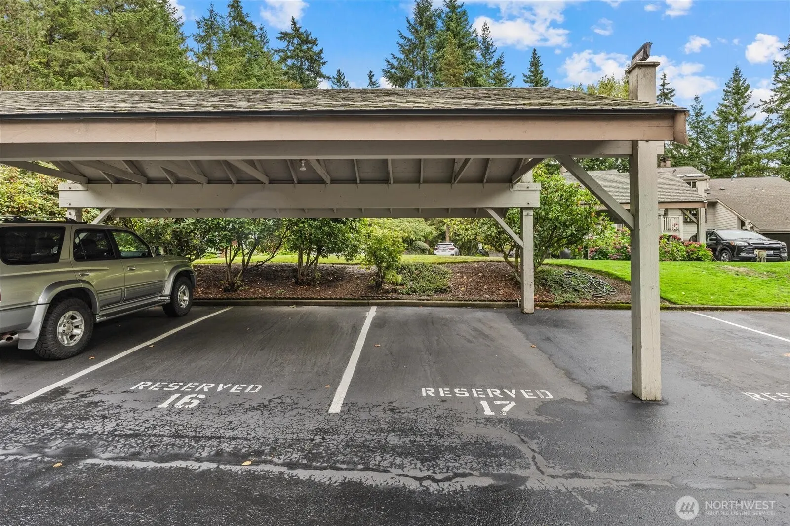 3921 108th Avenue NE #A101, Bellevue, WA 98004