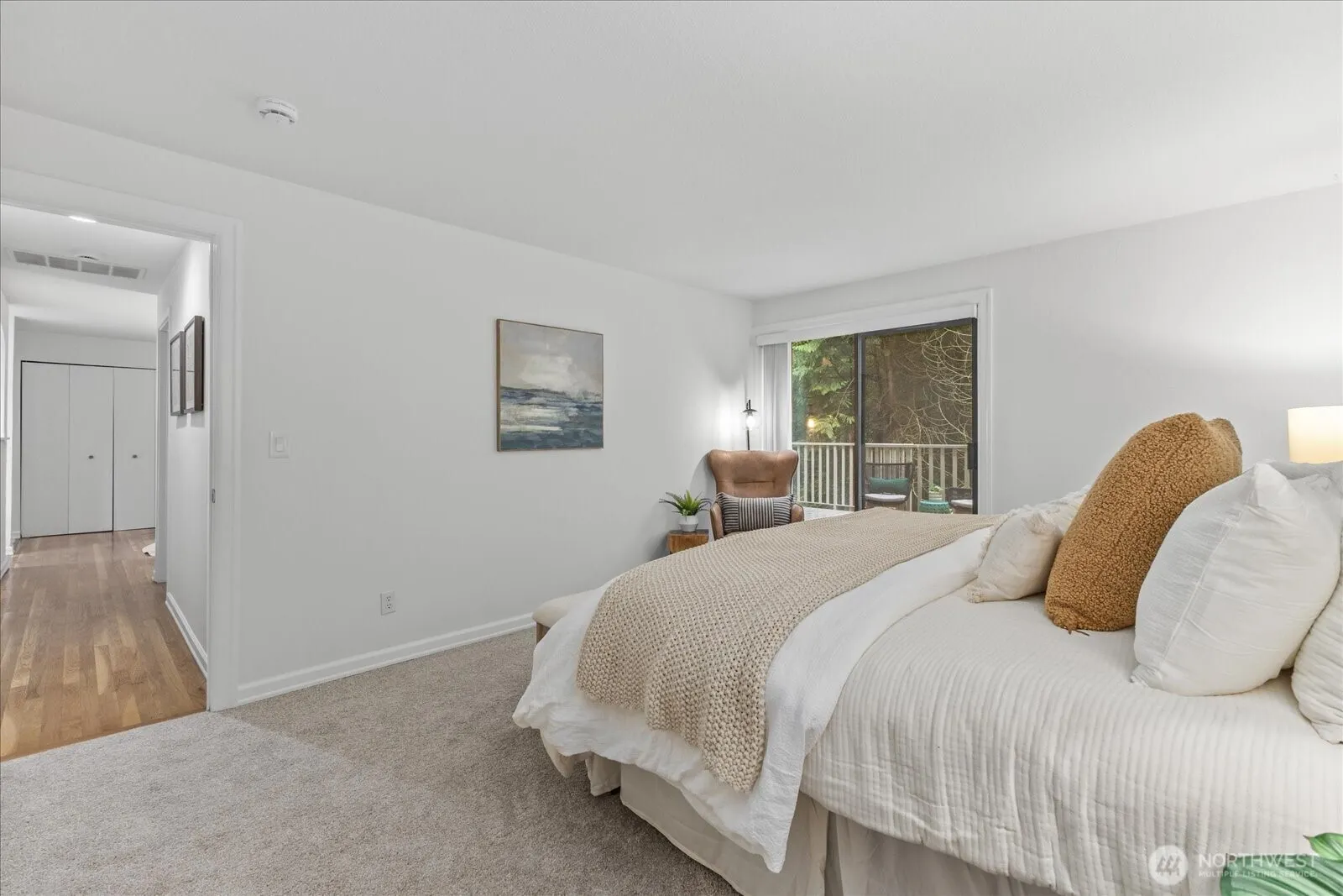 3921 108th Avenue NE #A101, Bellevue, WA 98004