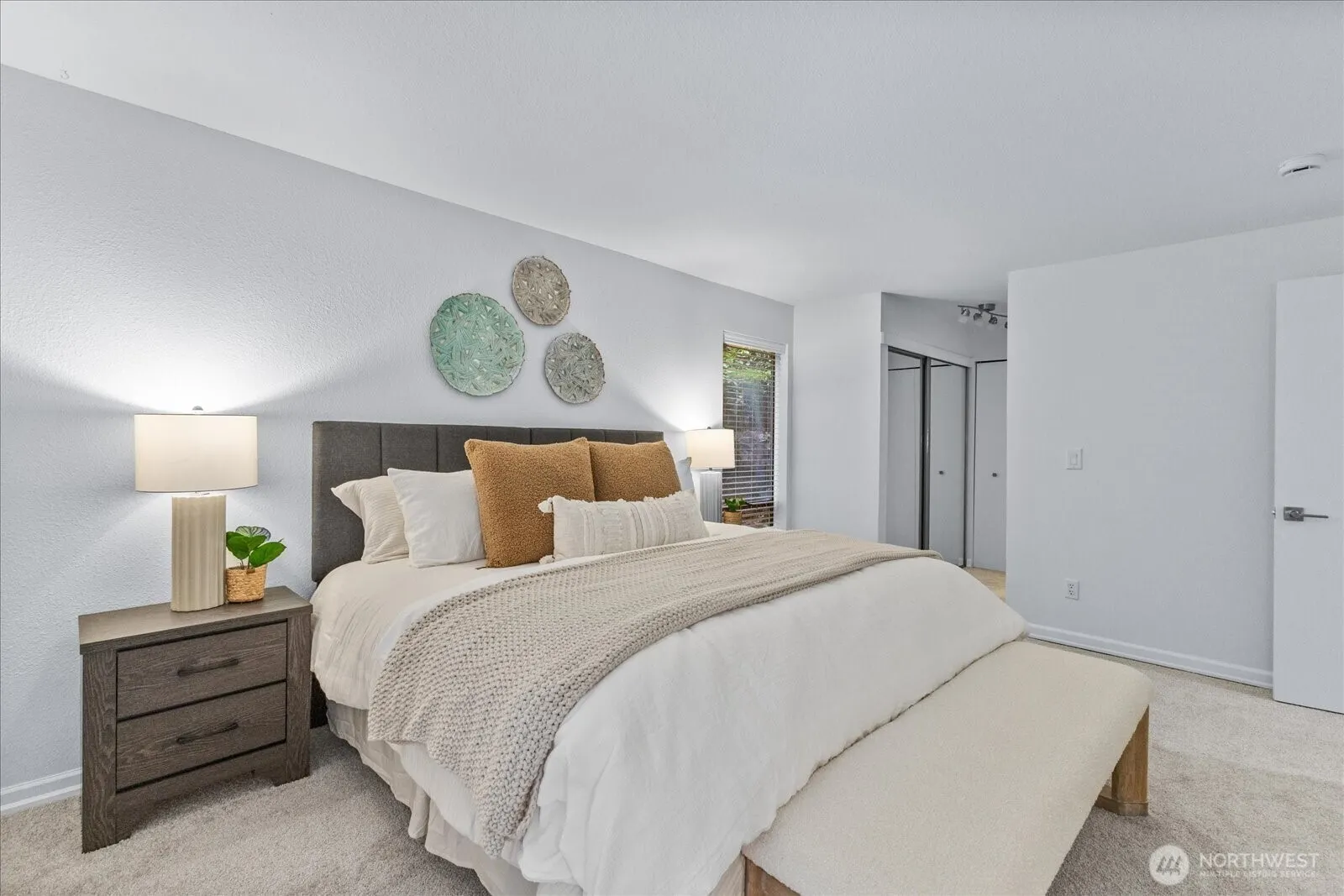 3921 108th Avenue NE #A101, Bellevue, WA 98004
