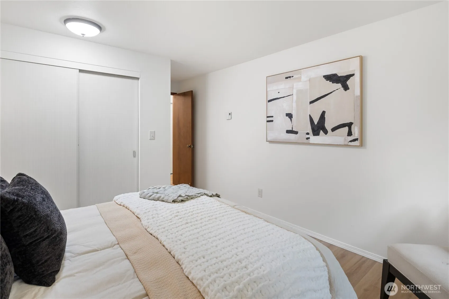 7021 Sand Point Way #B204, Seattle, WA 98115