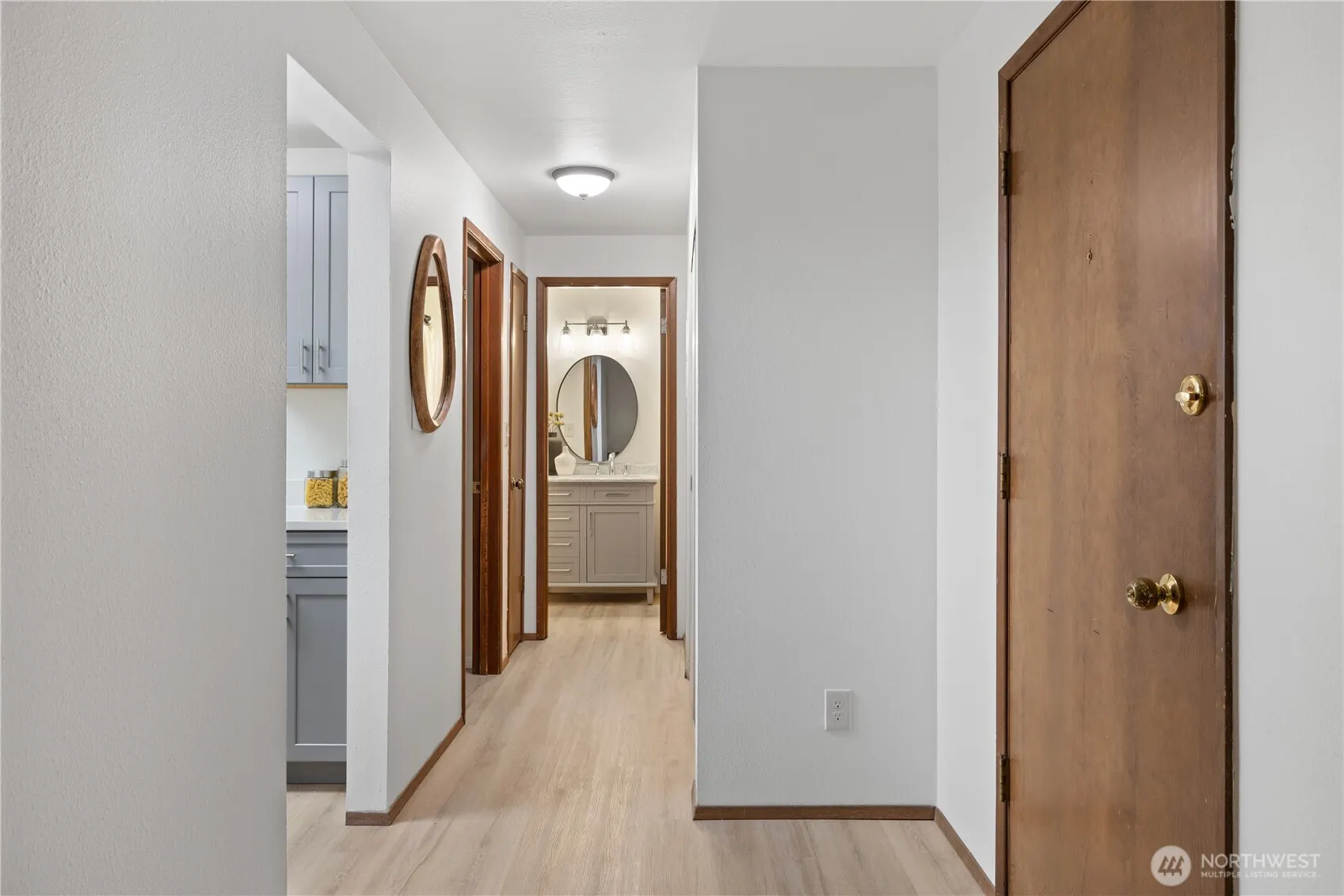 7021 Sand Point Way #B204, Seattle, WA 98115