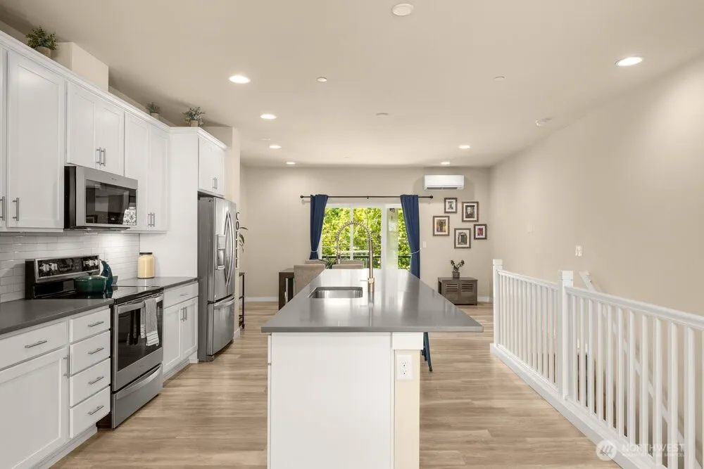 14715 Admiralty Way #A4, Lynnwood, WA 98087
