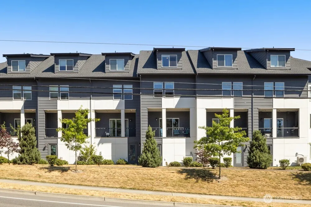 14715 Admiralty Way #A4, Lynnwood, WA 98087