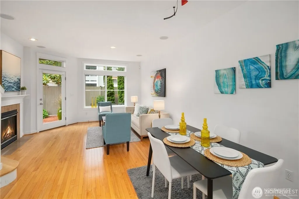 213 18th Avenue E #A, Seattle, WA 98122