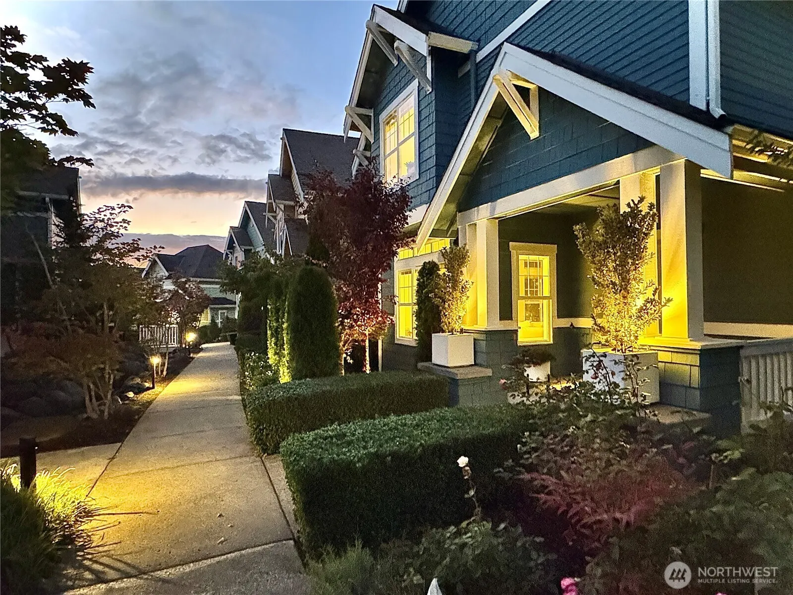 1912 NE Kincaid Walk , Issaquah, WA 98029