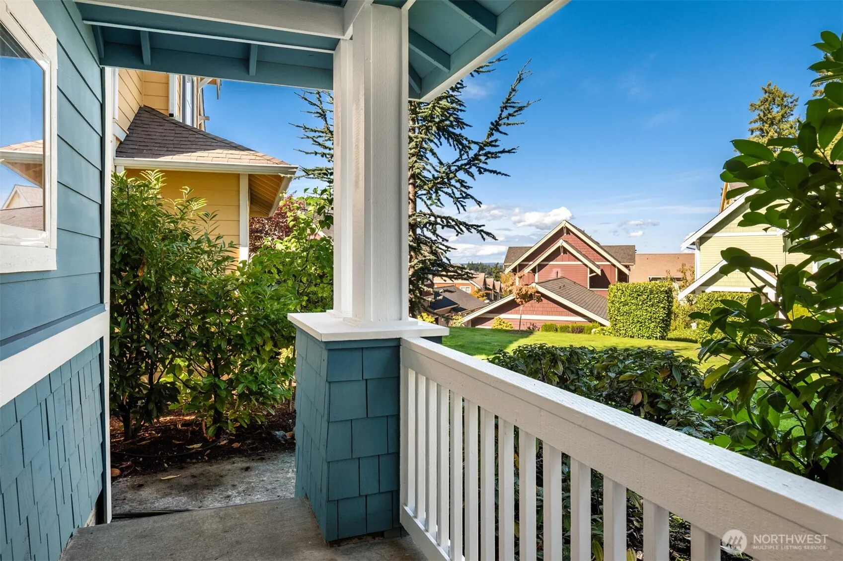 1912 NE Kincaid Walk , Issaquah, WA 98029