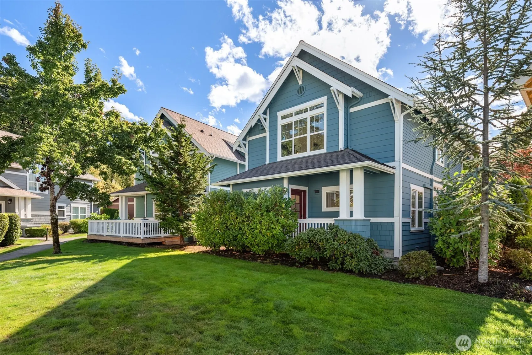1912 NE Kincaid Walk , Issaquah, WA 98029
