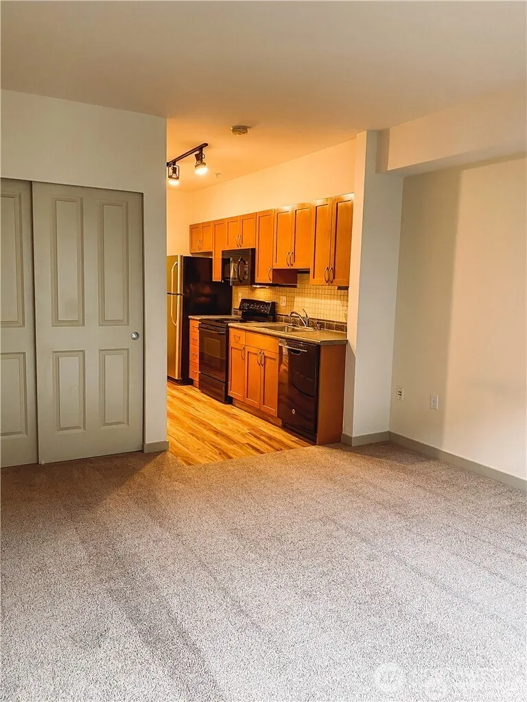 111 108th Avenue NE #A307, Bellevue, WA 98004