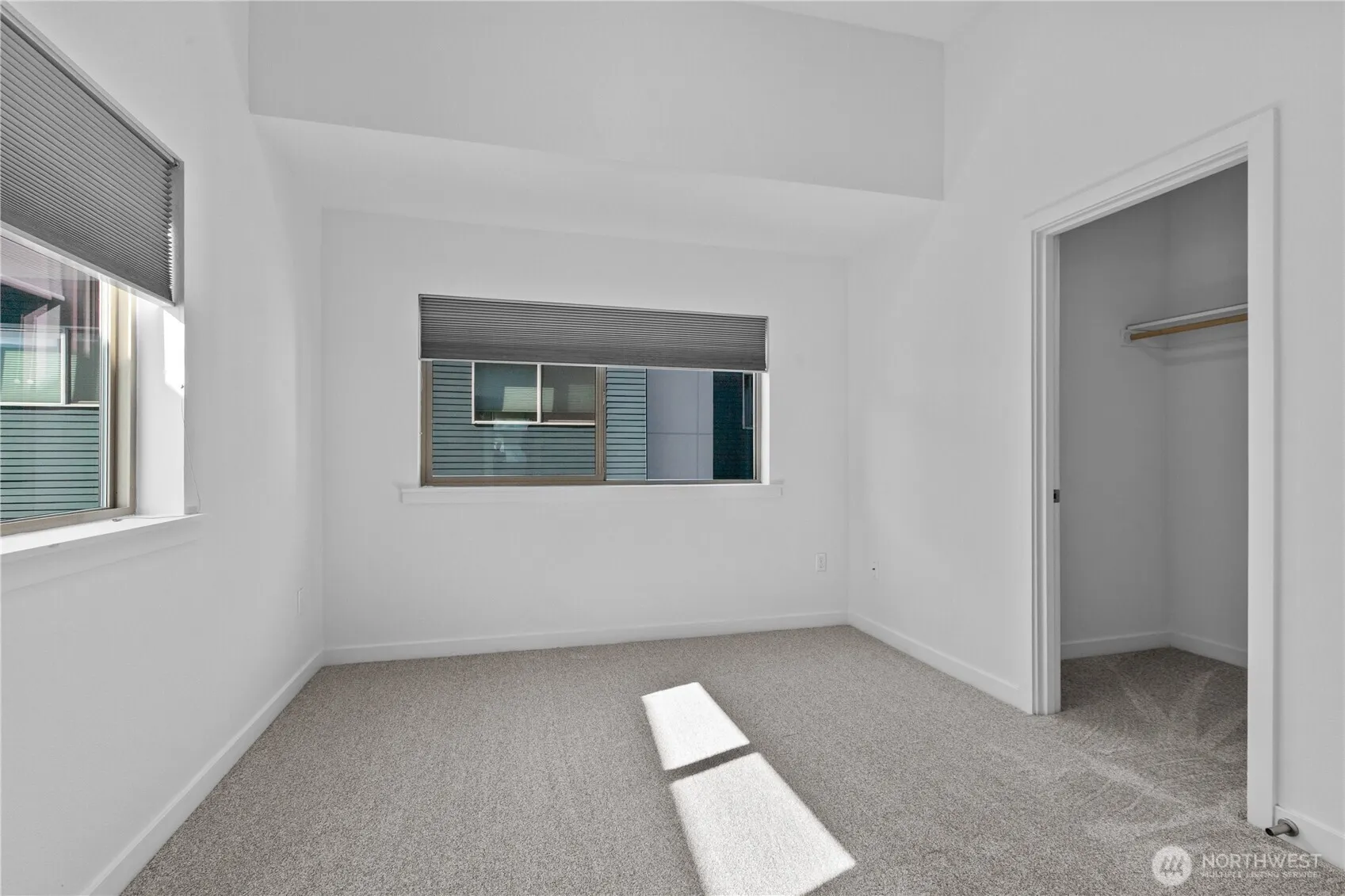 4244 S Greenbelt Station Drive , Seattle, WA 98118