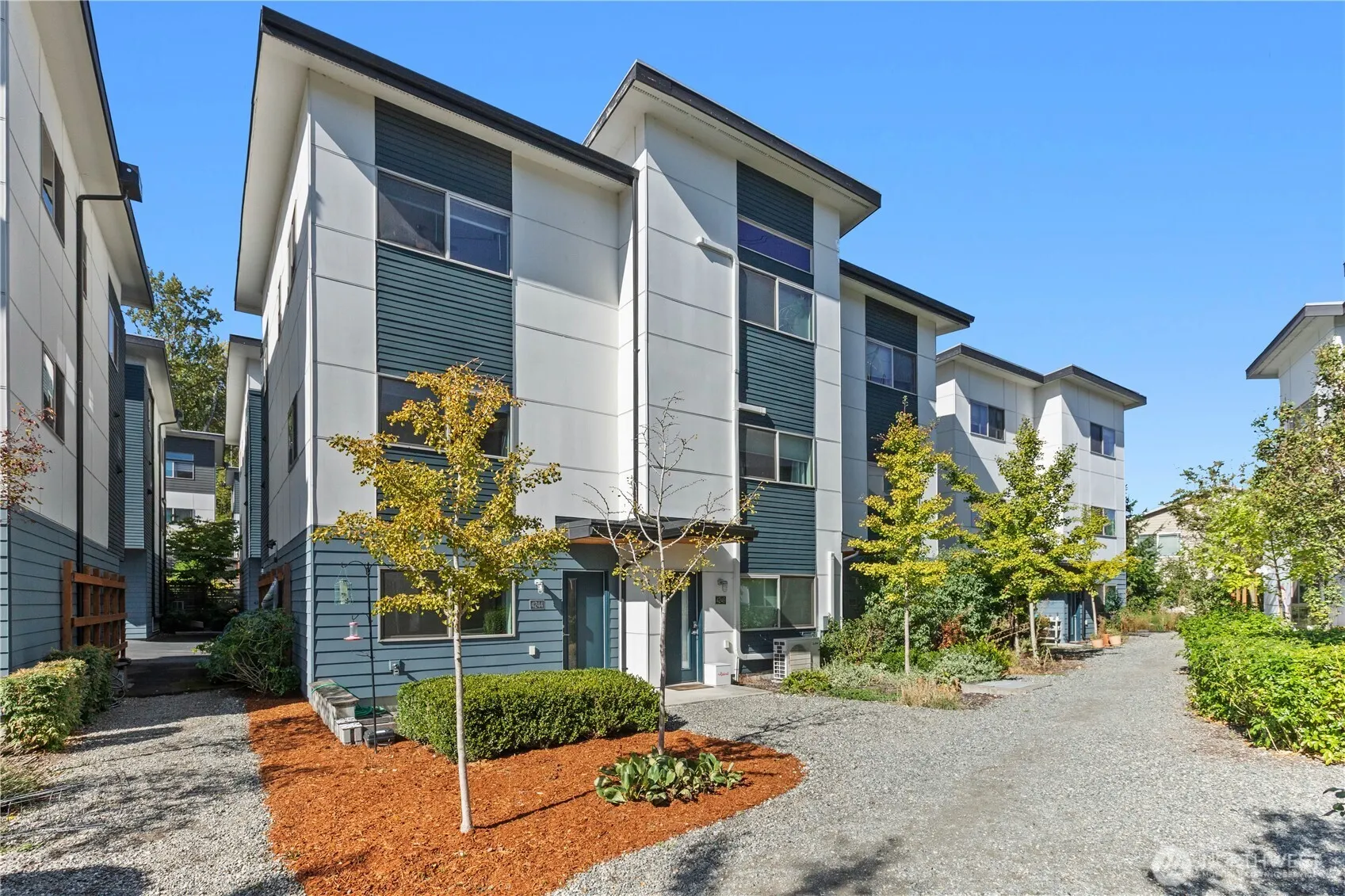 4244 S Greenbelt Station Drive , Seattle, WA 98118