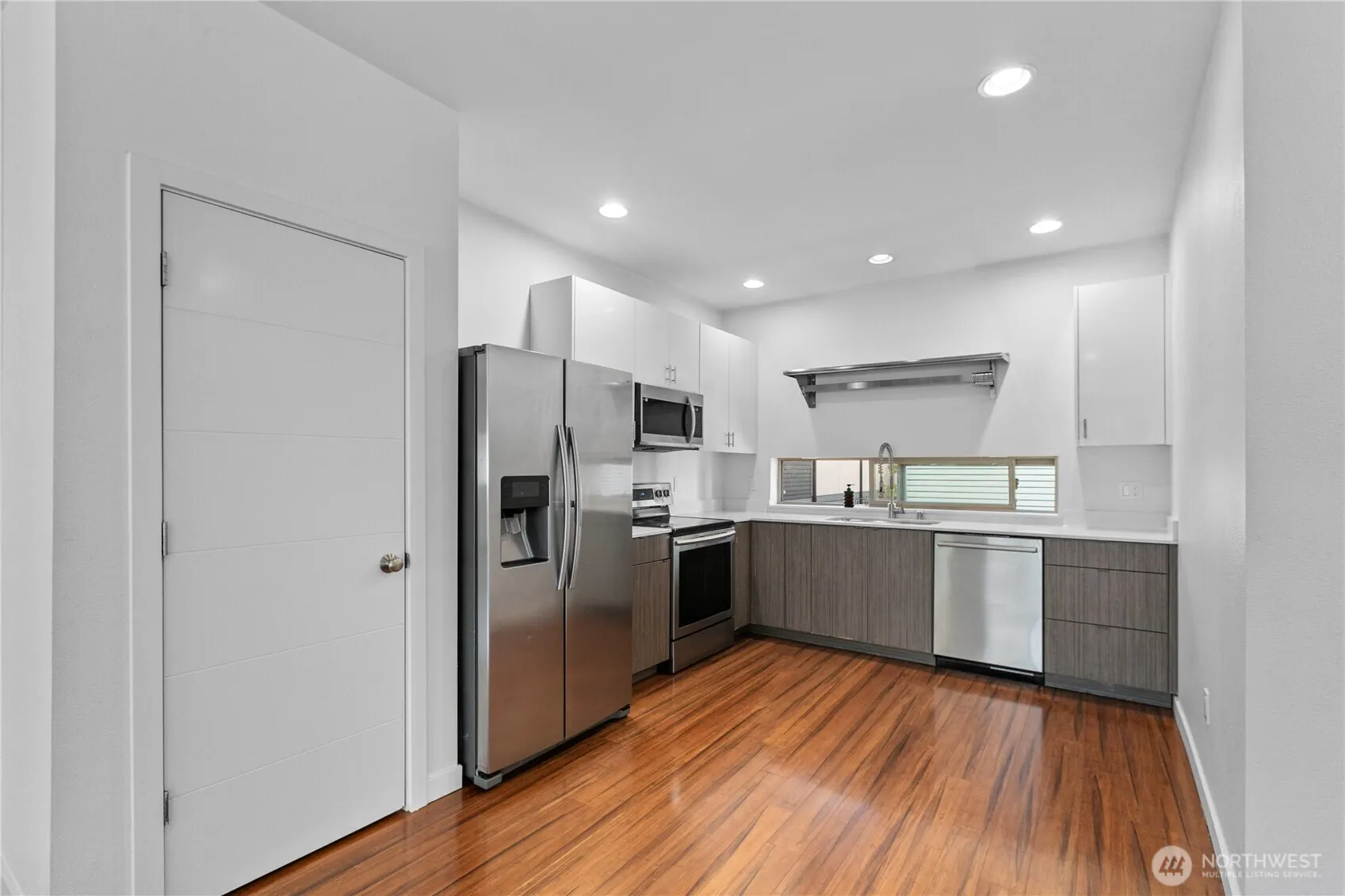 4244 S Greenbelt Station Drive , Seattle, WA 98118