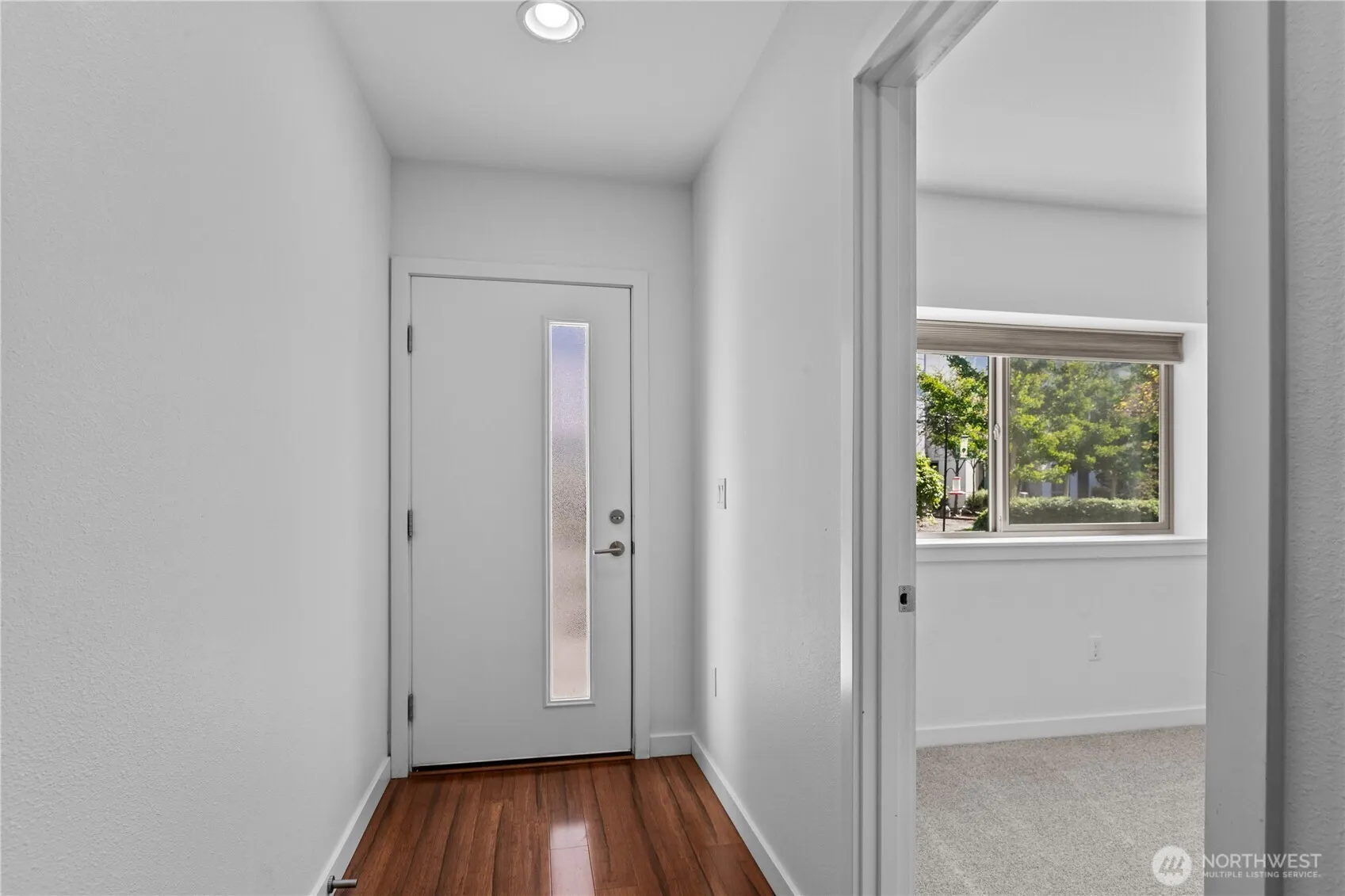 4244 S Greenbelt Station Drive , Seattle, WA 98118
