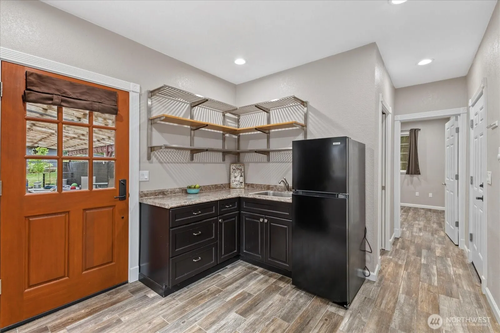 29832 Kent Black Diamond Road SE, Kent, WA 98042