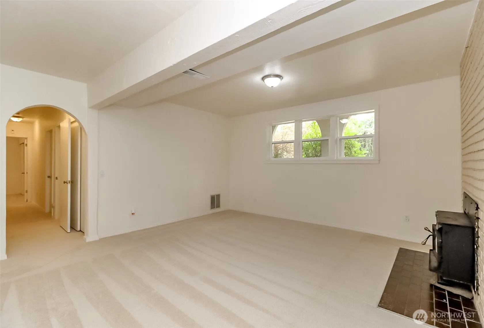 20015 108th Avenue NE, Bothell, WA 98011