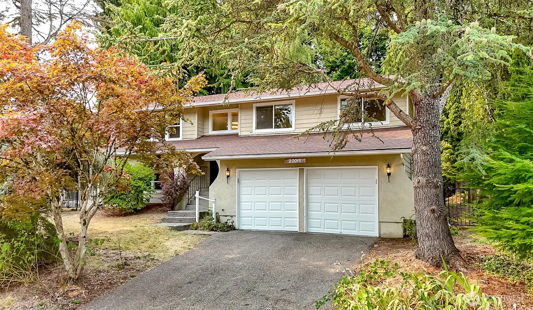 20015 108th Avenue NE, Bothell, WA 98011