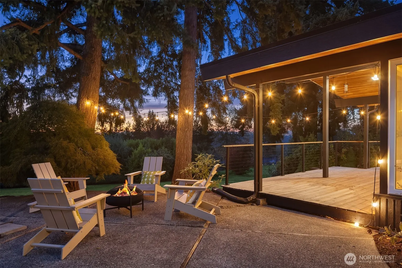 2037 121st Avenue SE, Bellevue, WA 98005