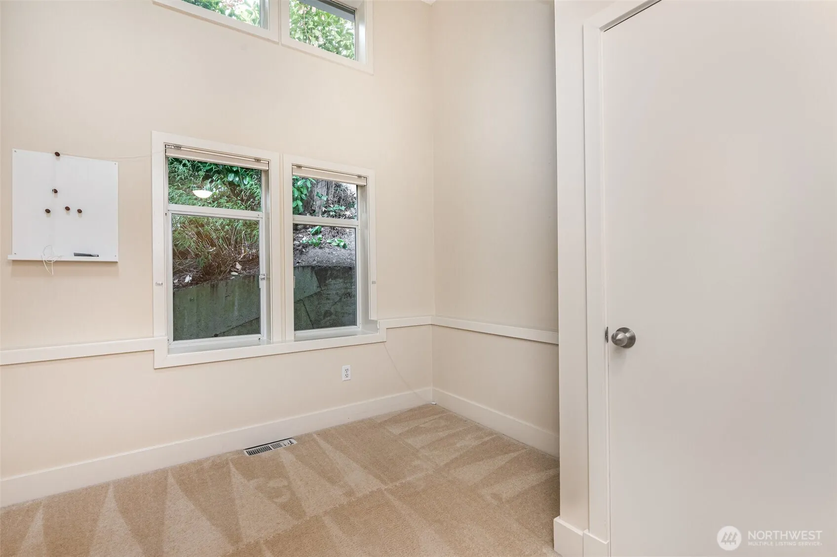 2216 19th Avenue E, Seattle, WA 98112