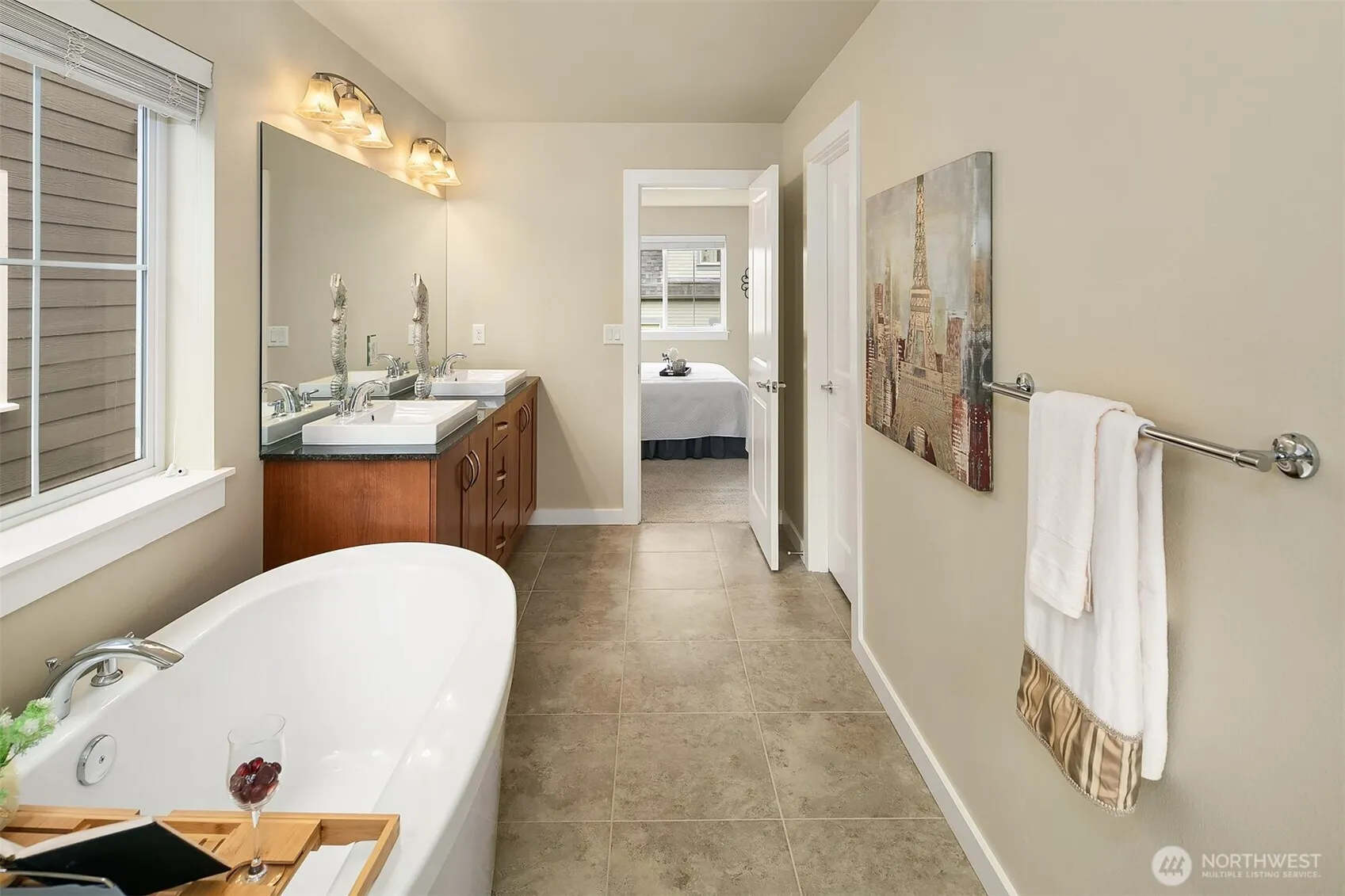 365 NE Denny Way , Issaquah, WA 98029