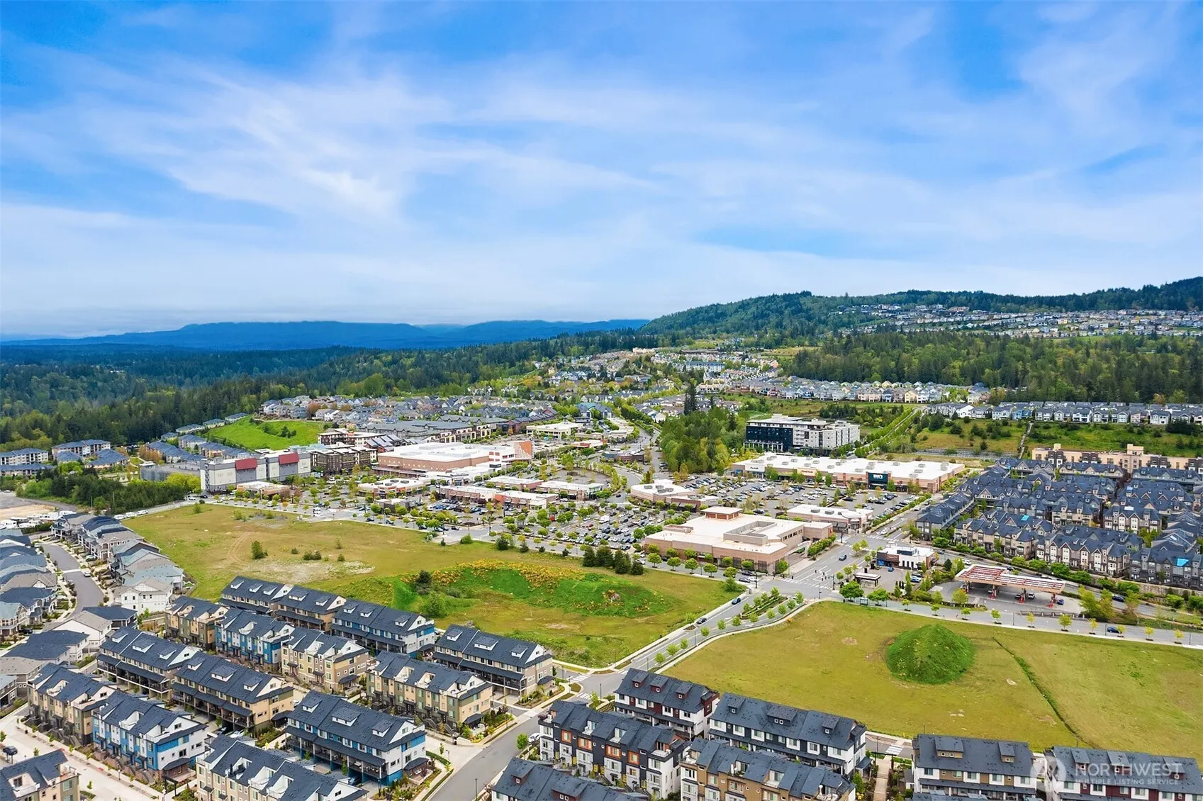 365 NE Denny Way , Issaquah, WA 98029