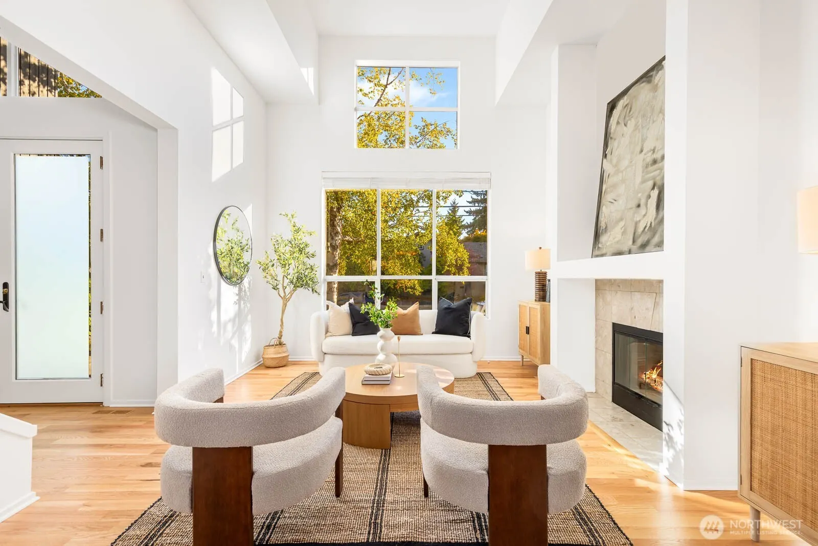 4922 SW Hudson Street , Seattle, WA 98116