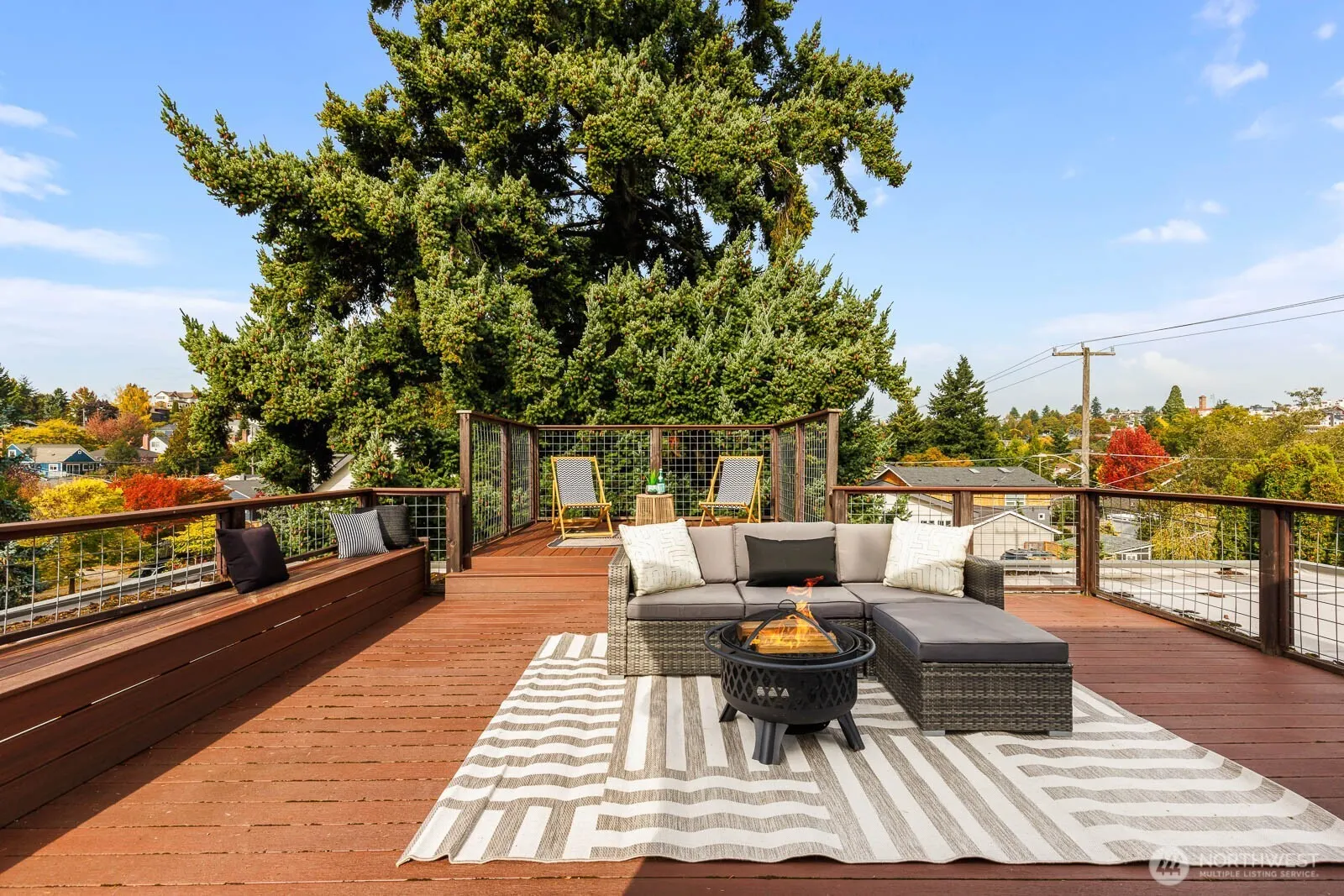 4922 SW Hudson Street , Seattle, WA 98116