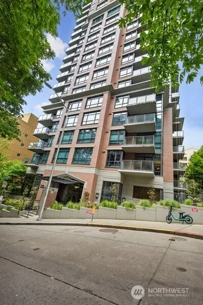 1420 Terry Avenue #1705, Seattle, WA 98101