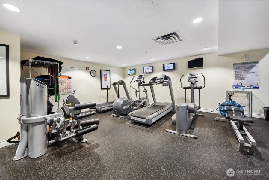1420 Terry Avenue #1705, Seattle, WA 98101