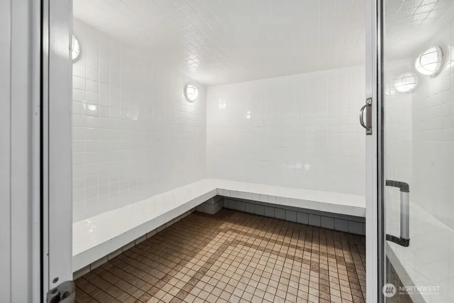 1420 Terry Avenue #1705, Seattle, WA 98101