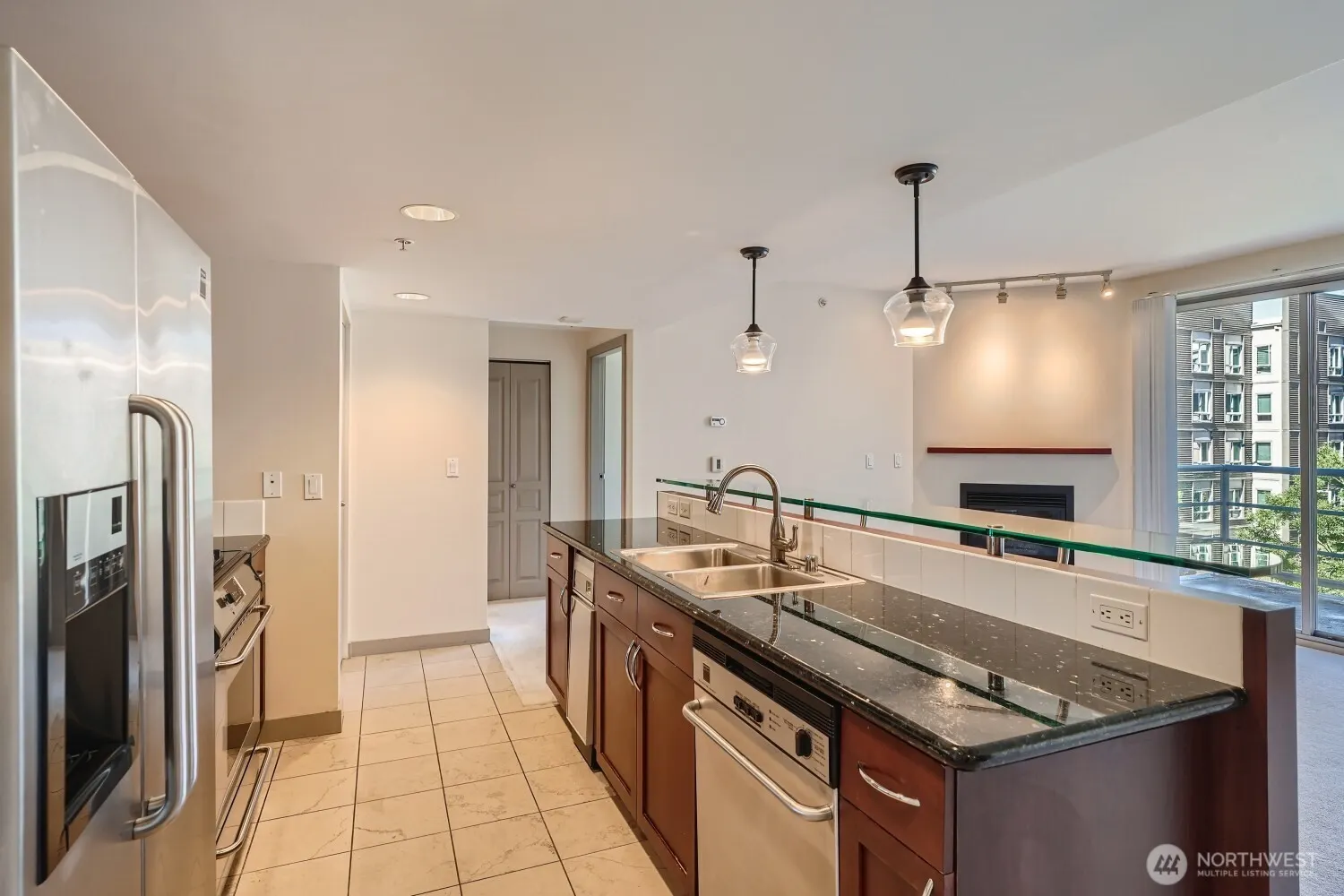 2929 1st Avenue #512, Seattle, WA 98121