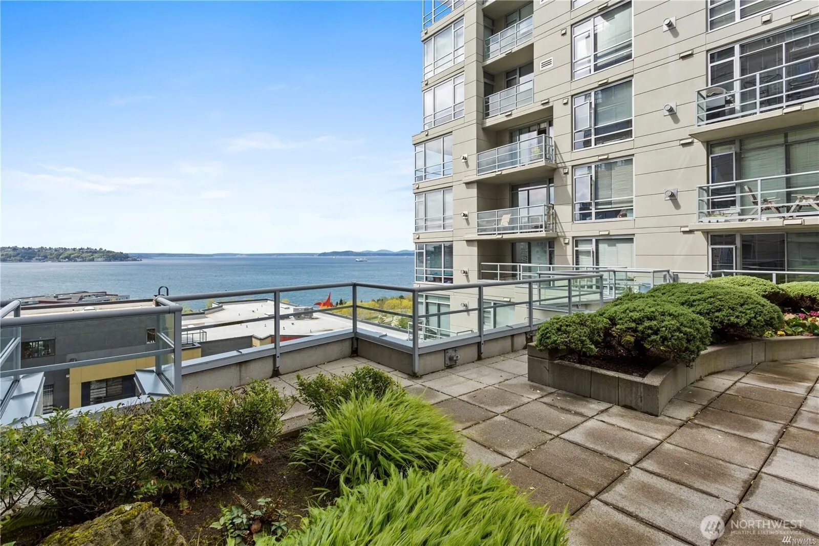 2929 1st Avenue #512, Seattle, WA 98121