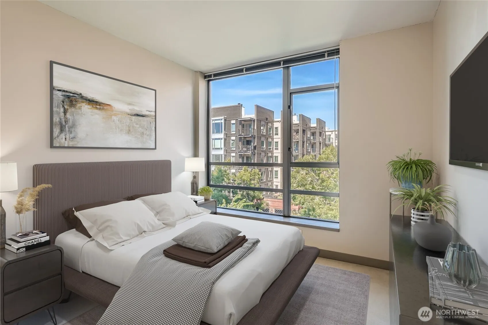 2929 1st Avenue #512, Seattle, WA 98121