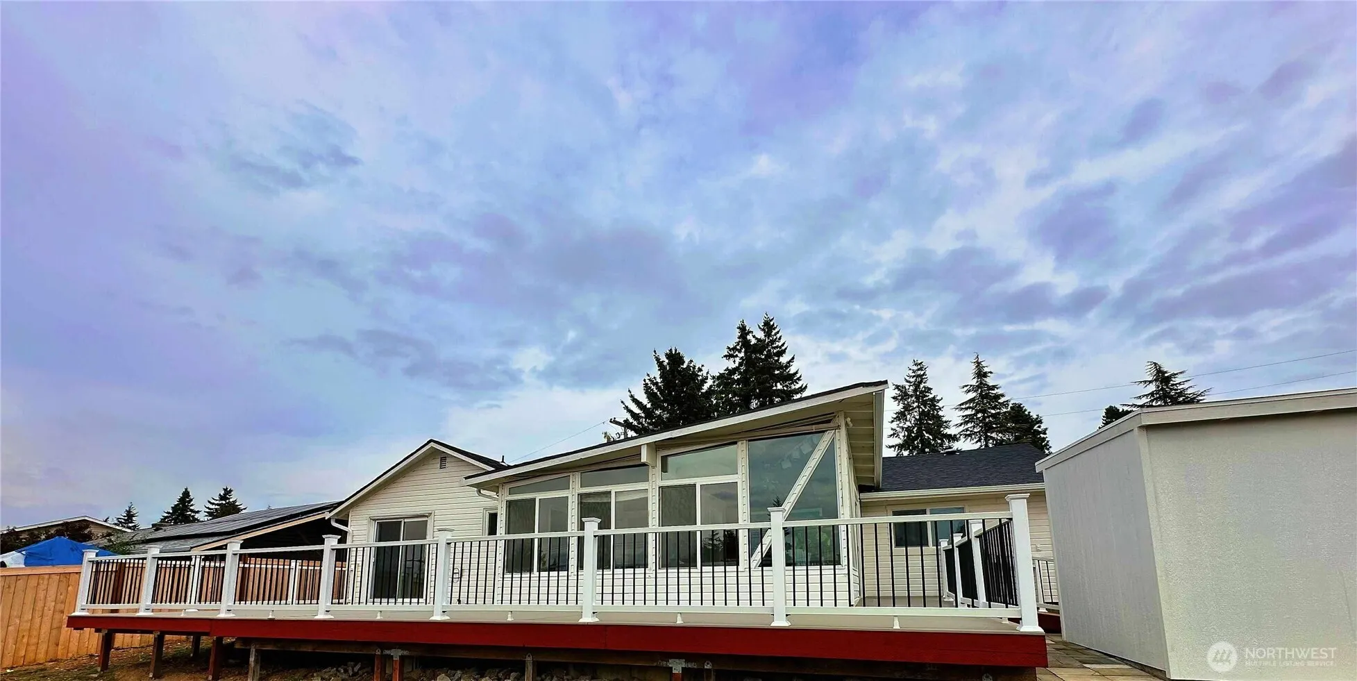 25039 21st Avenue S, Kent, WA 98032-5437