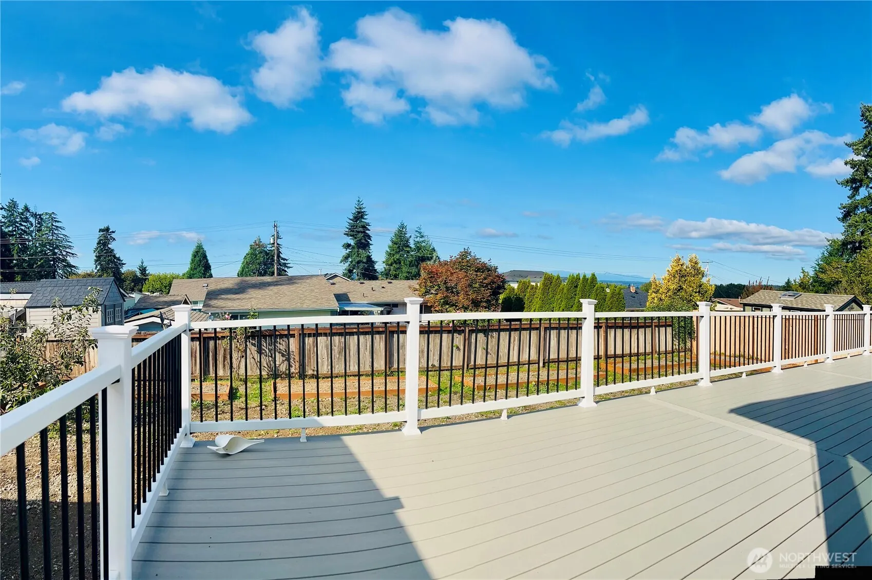 25039 21st Avenue S, Kent, WA 98032-5437