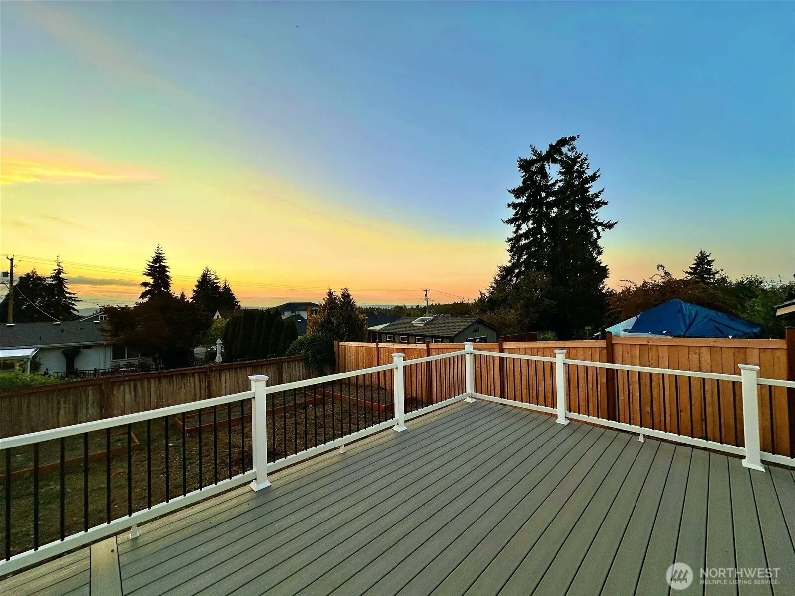 25039 21st Avenue S, Kent, WA 98032-5437