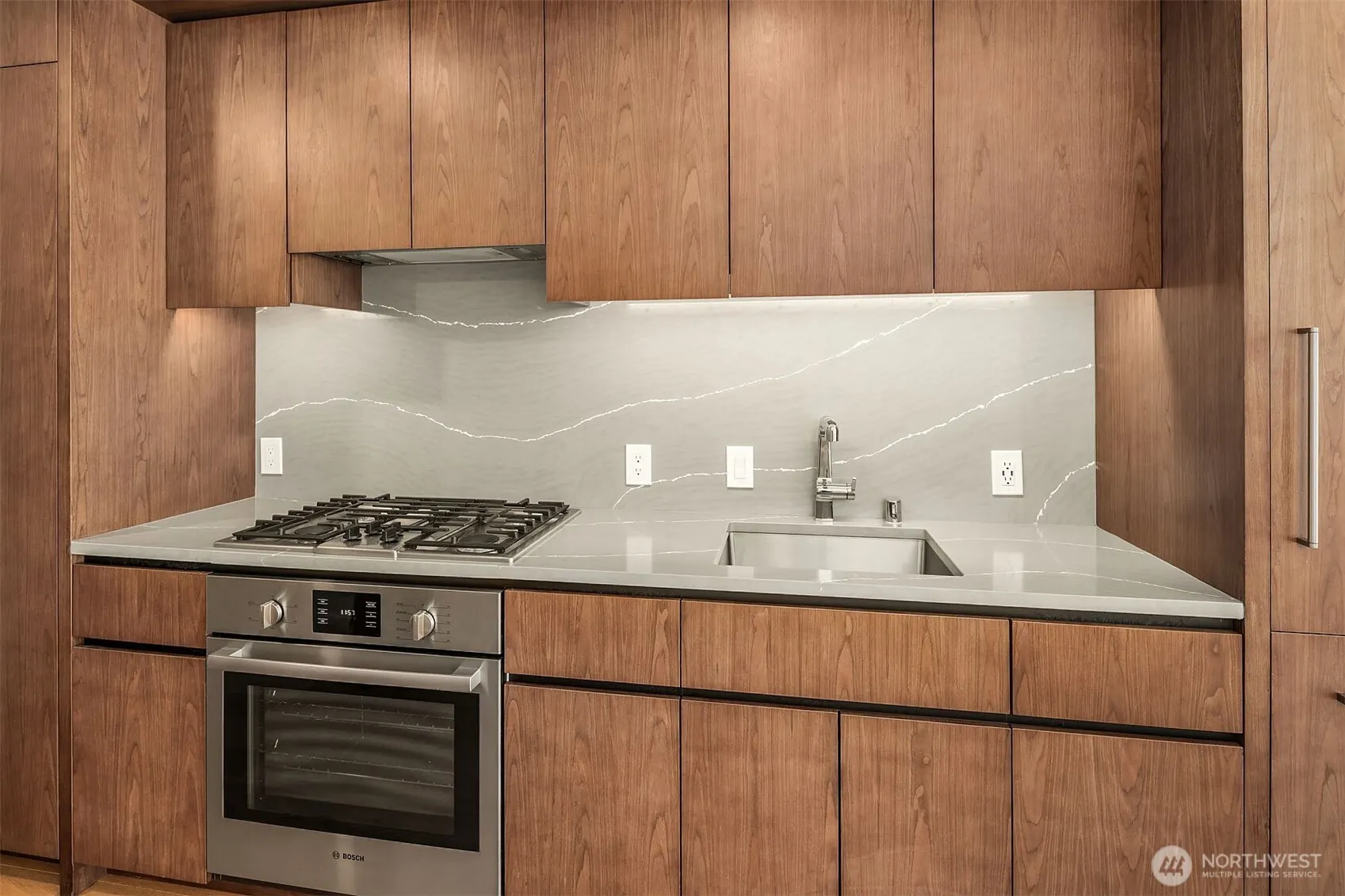 121 stewart Street #908, Seattle, WA 98101