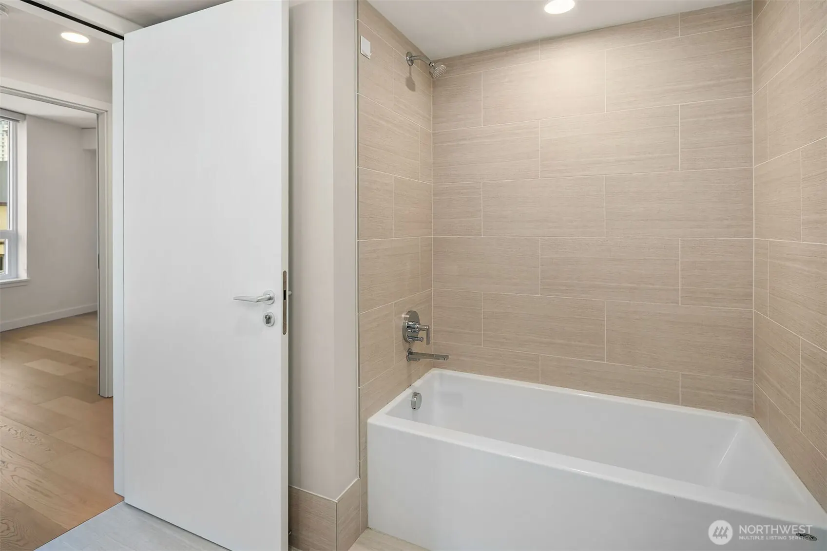121 stewart Street #908, Seattle, WA 98101