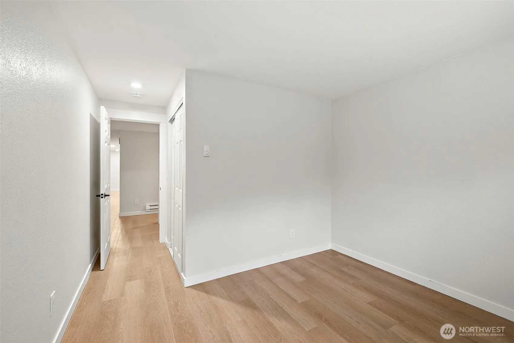 200 Mountain Park Boulevard SW #A103, Issaquah, WA 98027