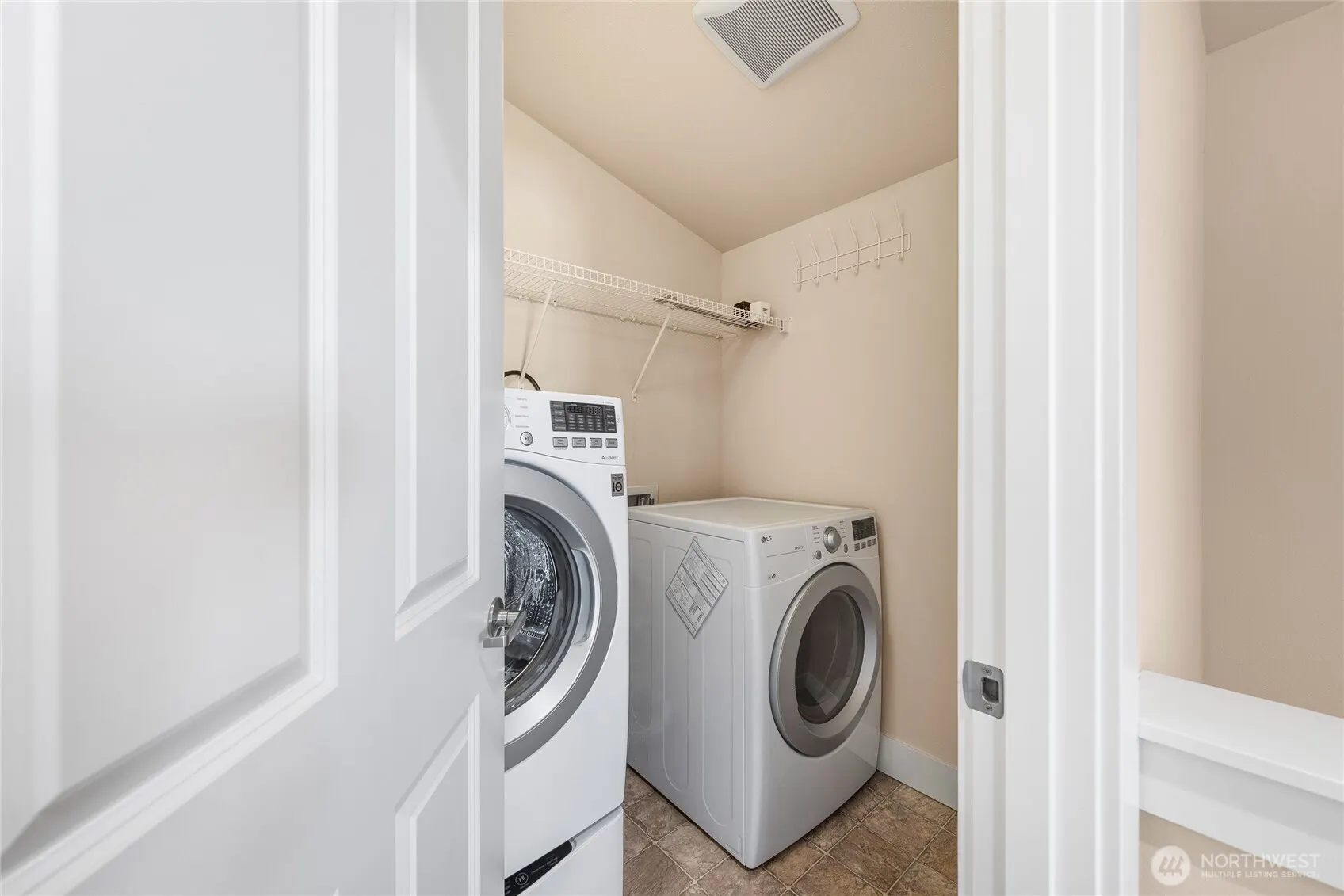 1738 NW 59th Street #A, Seattle, WA 98107