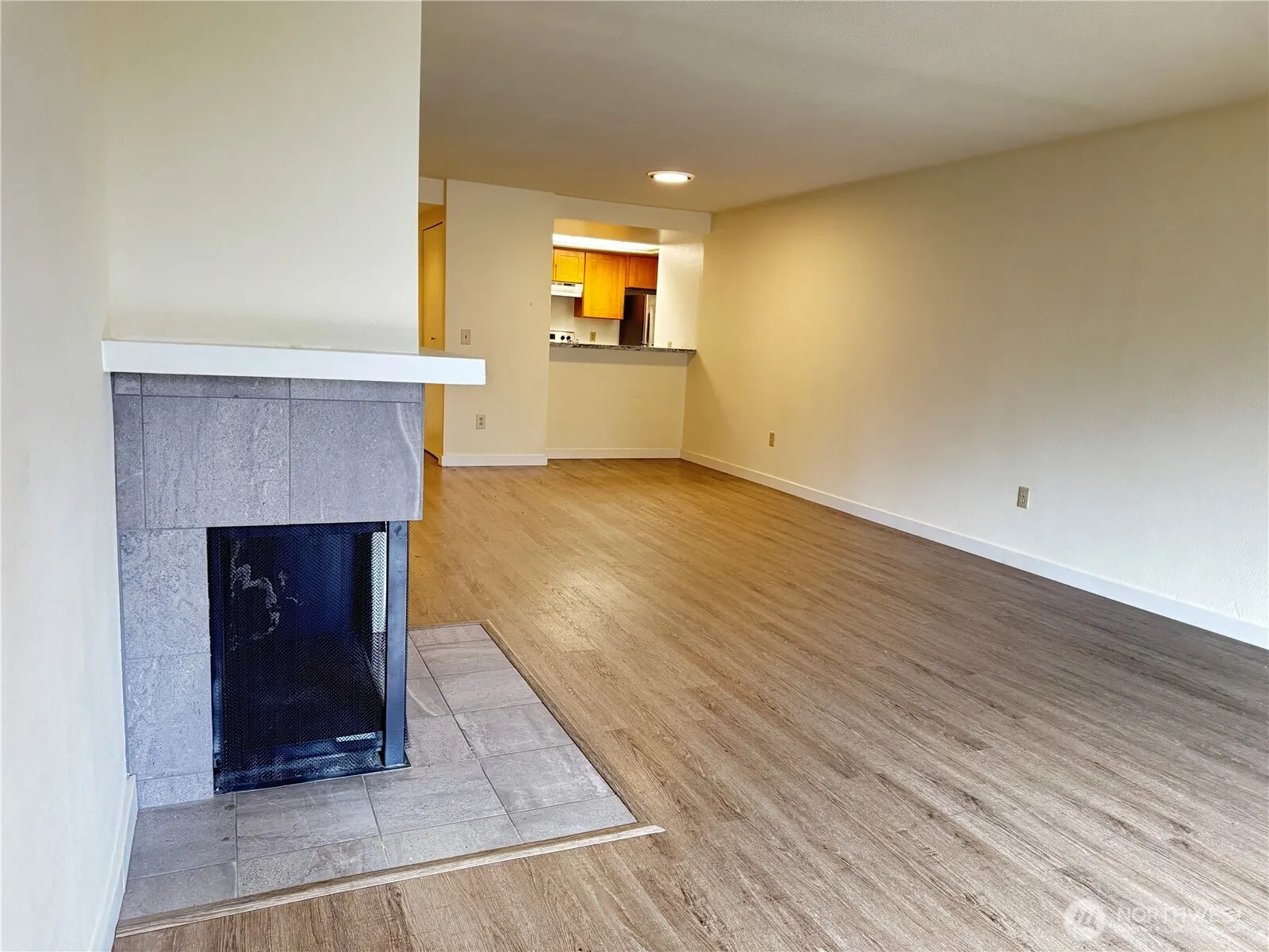 611 SW 5th Court #A202, Renton, WA 98057