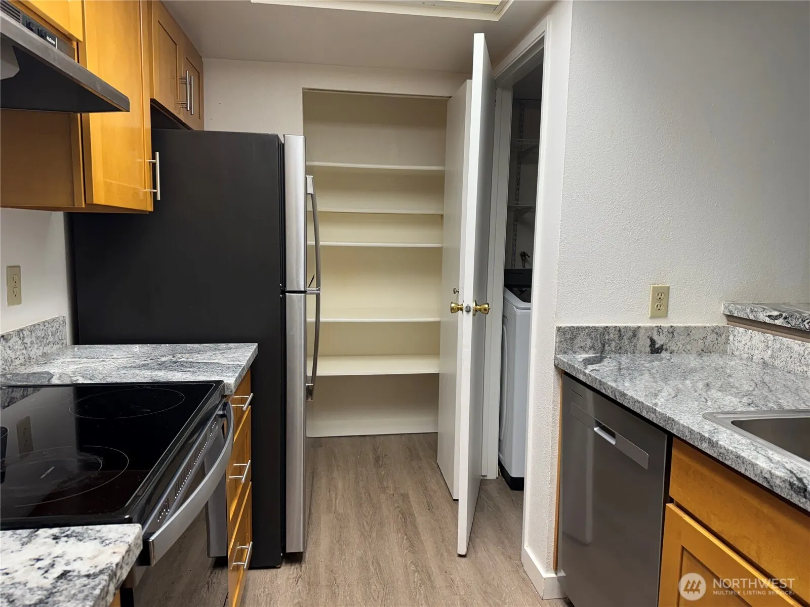 611 SW 5th Court #A202, Renton, WA 98057