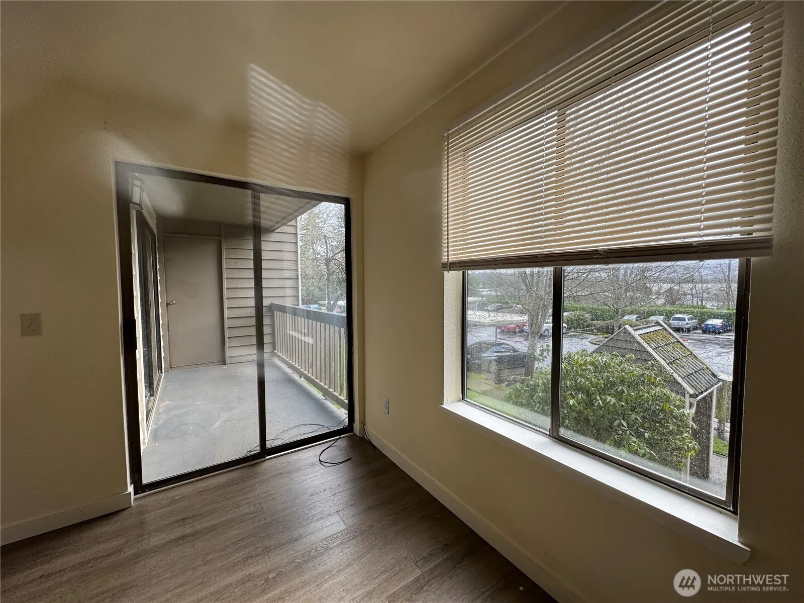 611 SW 5th Court #A202, Renton, WA 98057