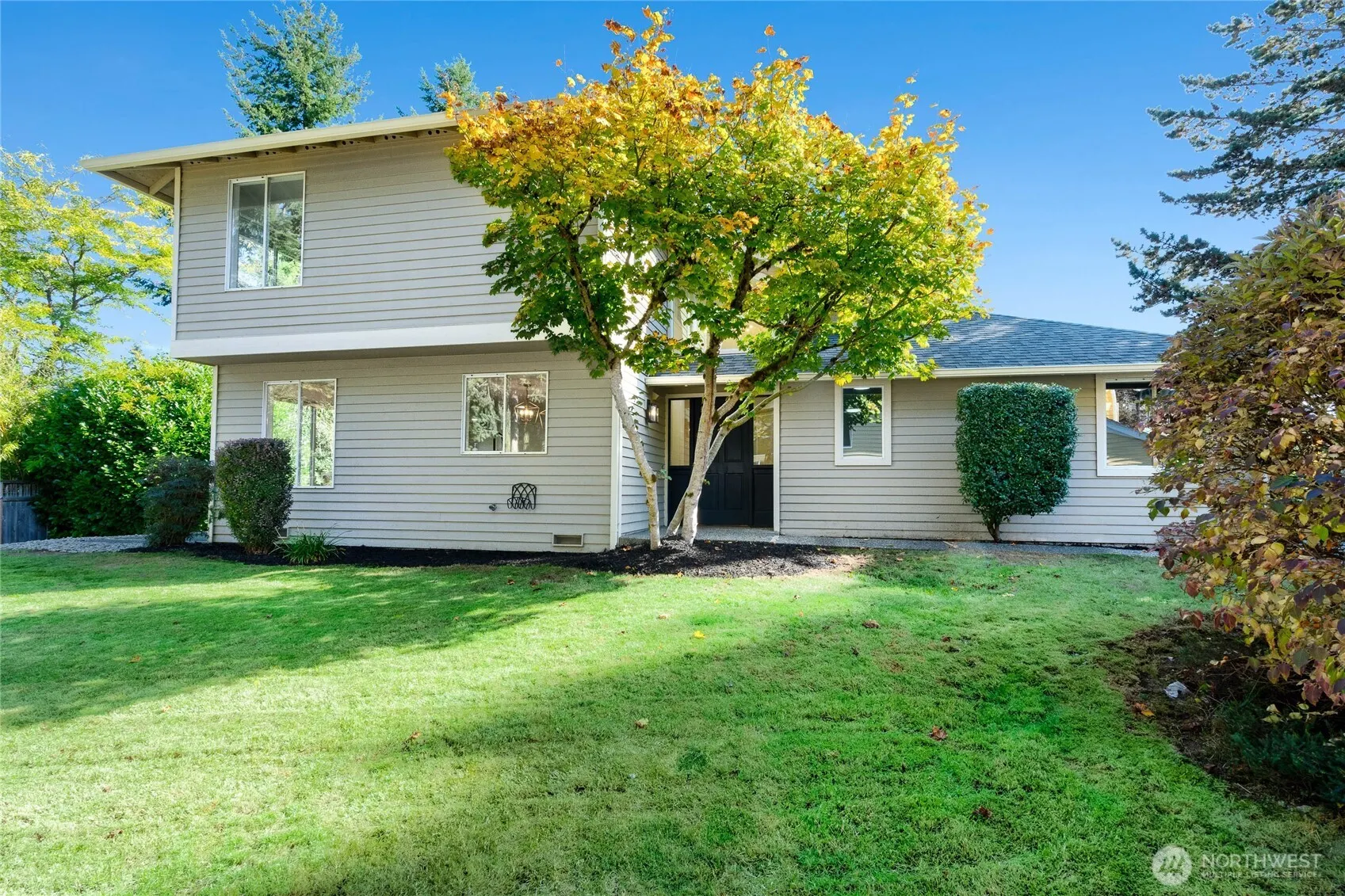 4204 243rd Place SE, Sammamish, WA 98029