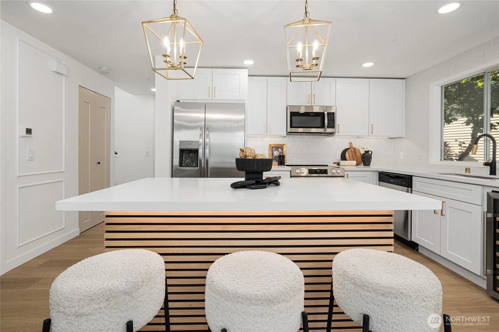 4204 243rd Place SE, Sammamish, WA 98029