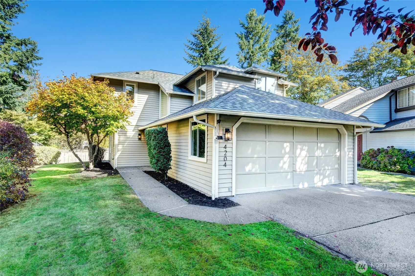 4204 243rd Place SE, Sammamish, WA 98029